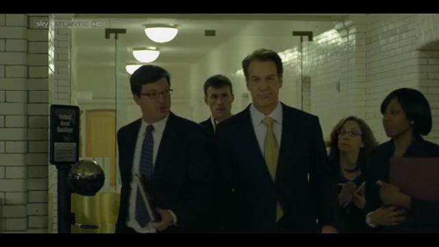 House of Cards S01E02.mp4_snapshot_00.15_[2013.07.23_02.07.28]